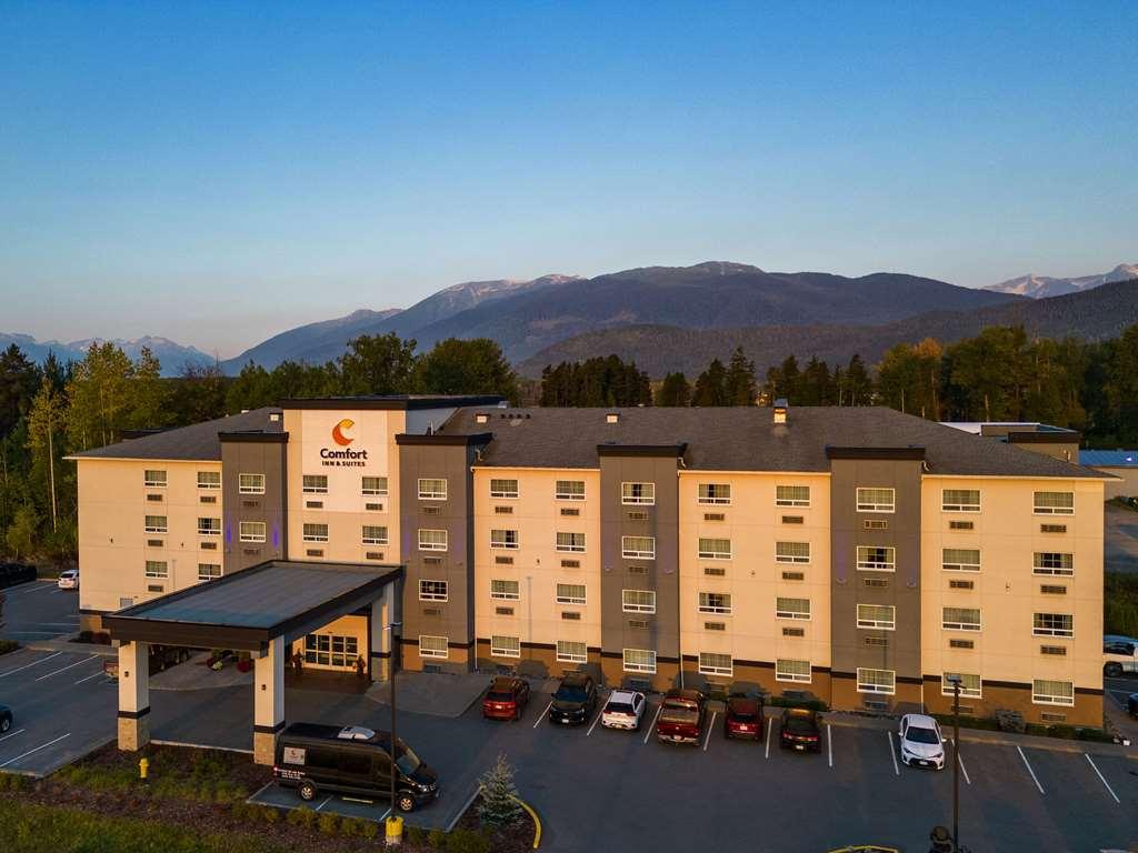 Comfort Inn & Suites Terrace Exterior foto