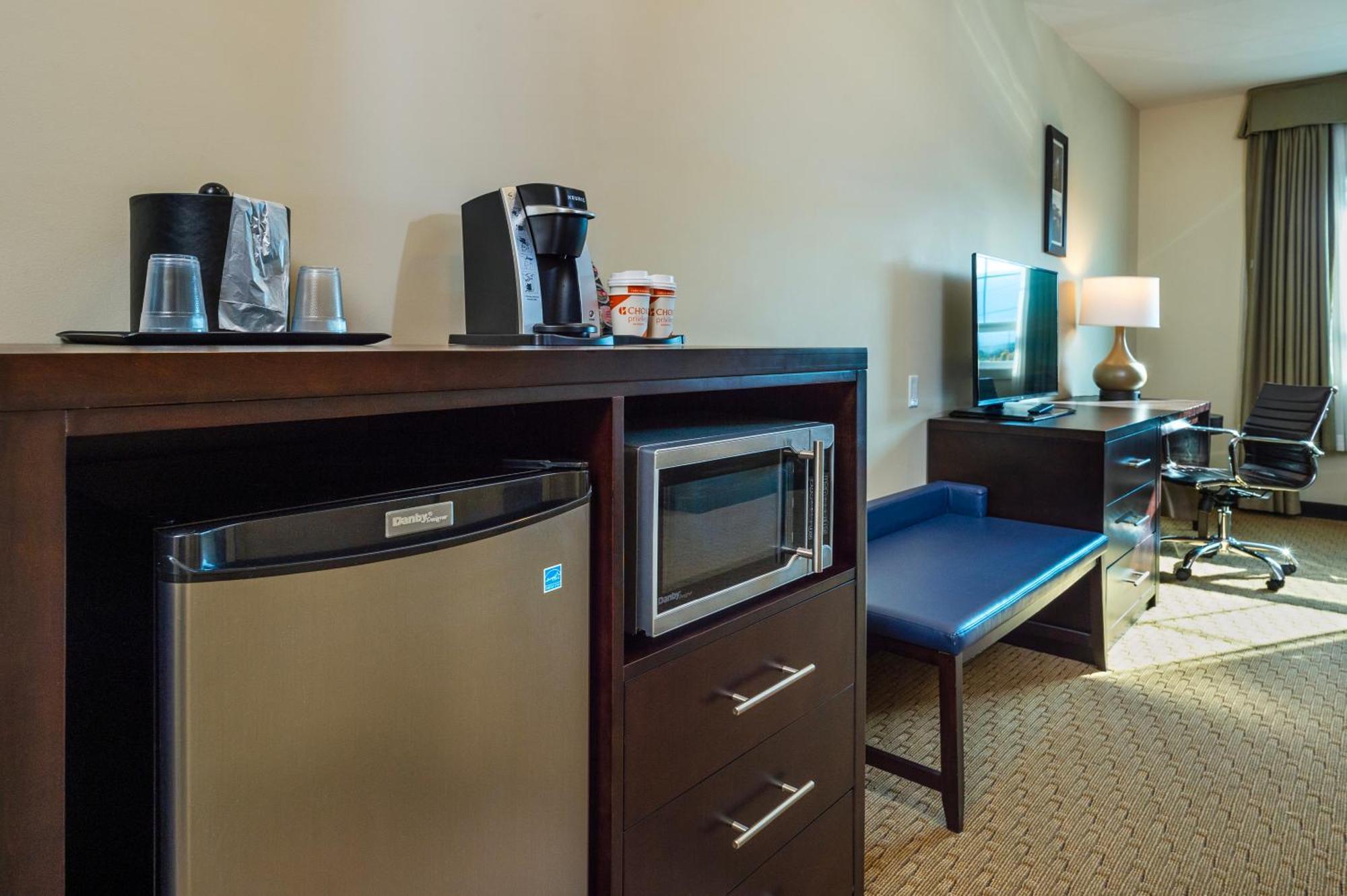 Comfort Inn & Suites Terrace Exterior foto